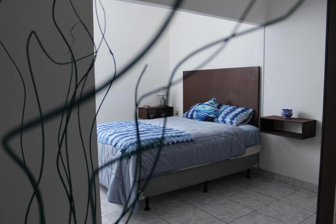 Hotel Y Cafe Ixmati Suchitoto المظهر الخارجي الصورة